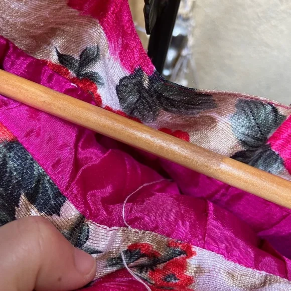 Long Skirt. Size - 32 - Picture 7 of 11